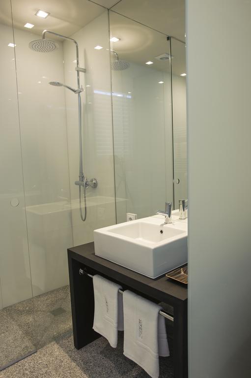 בית הארחה מירנדה דו דורו 	Casa De L Cura מראה חיצוני תמונה
